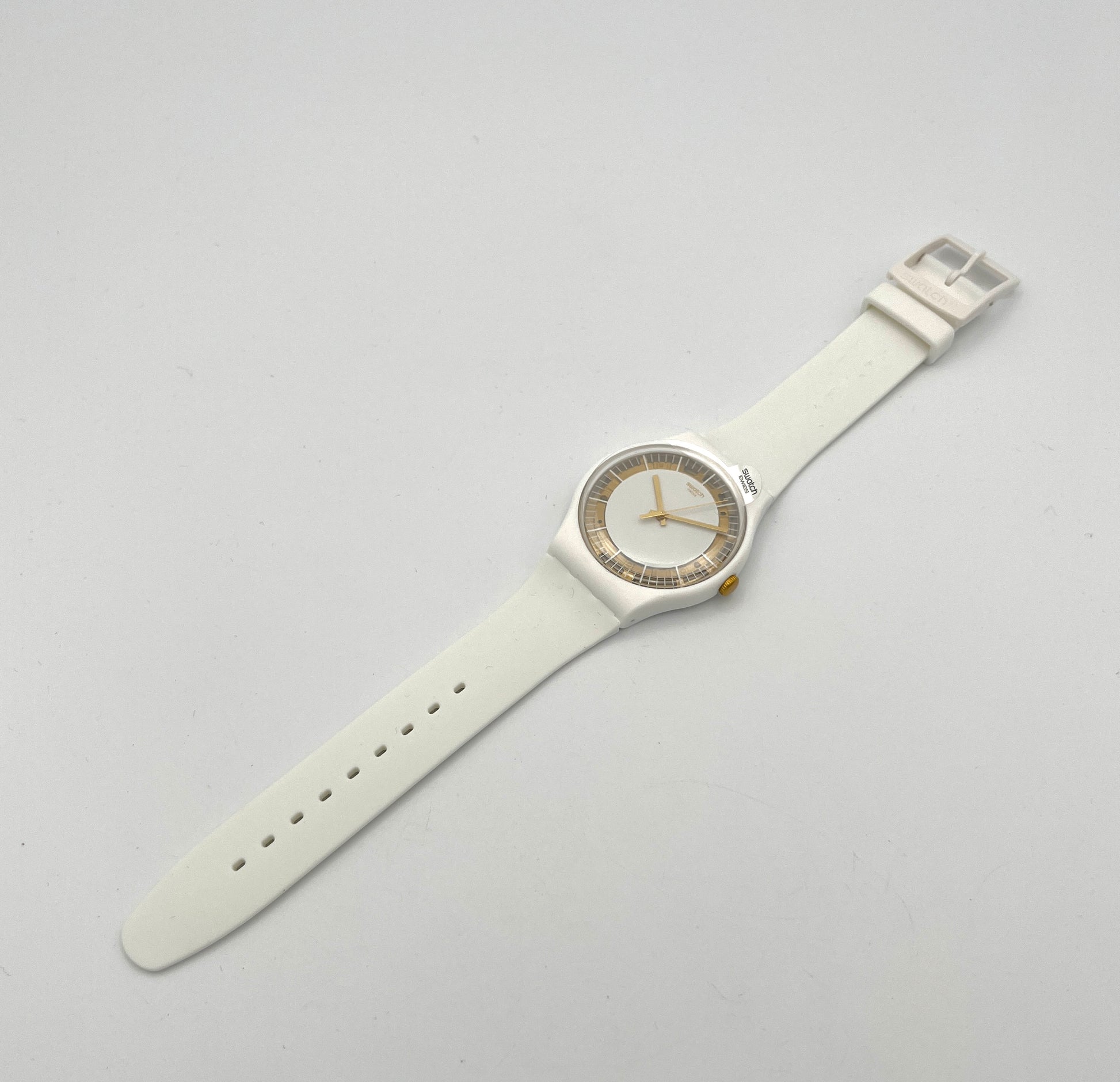 Swatch New Gent SILIWHITE SUOW158 (2018)