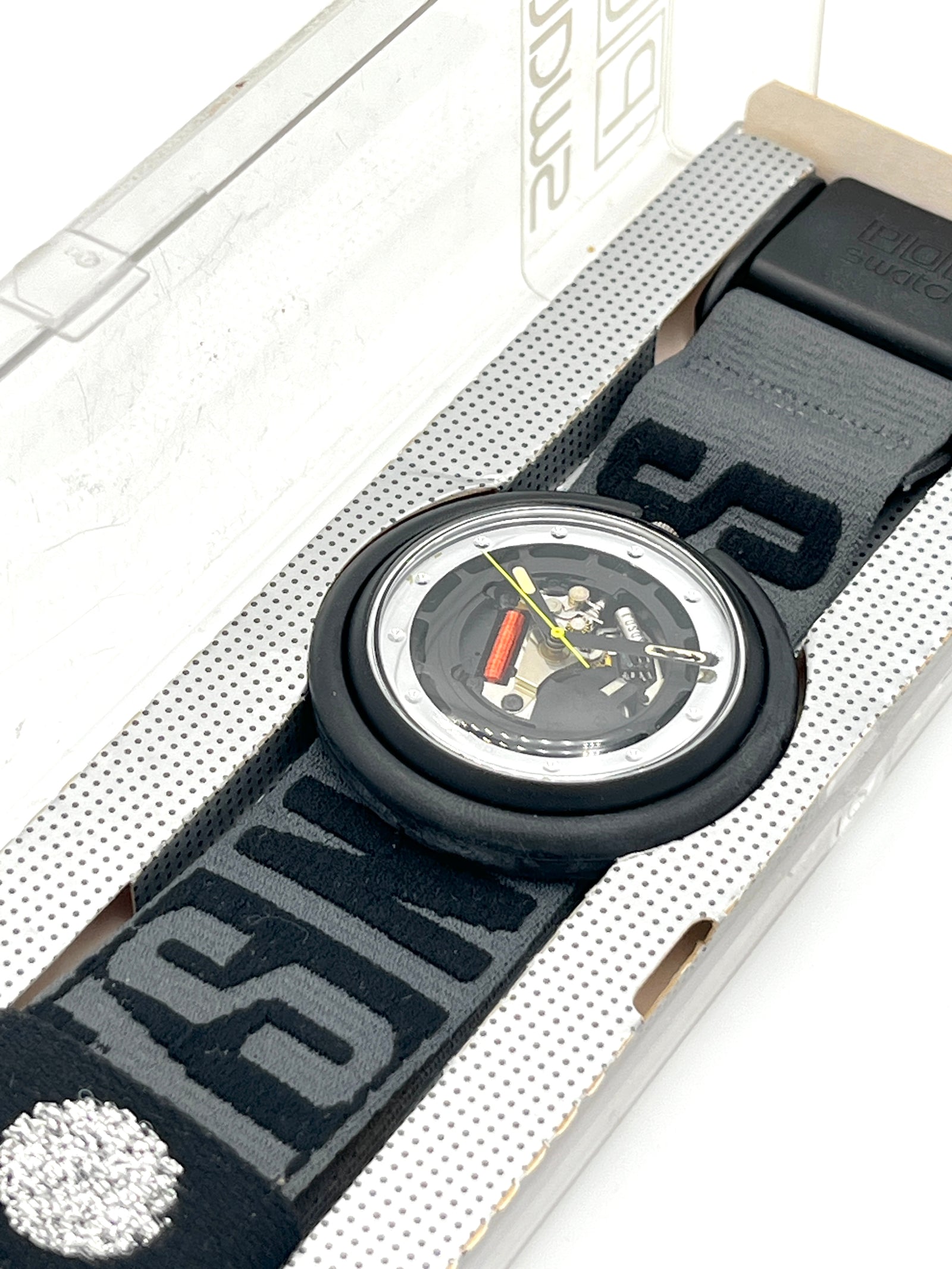 Pop Swatch Knock Out PWBB139 (1990)