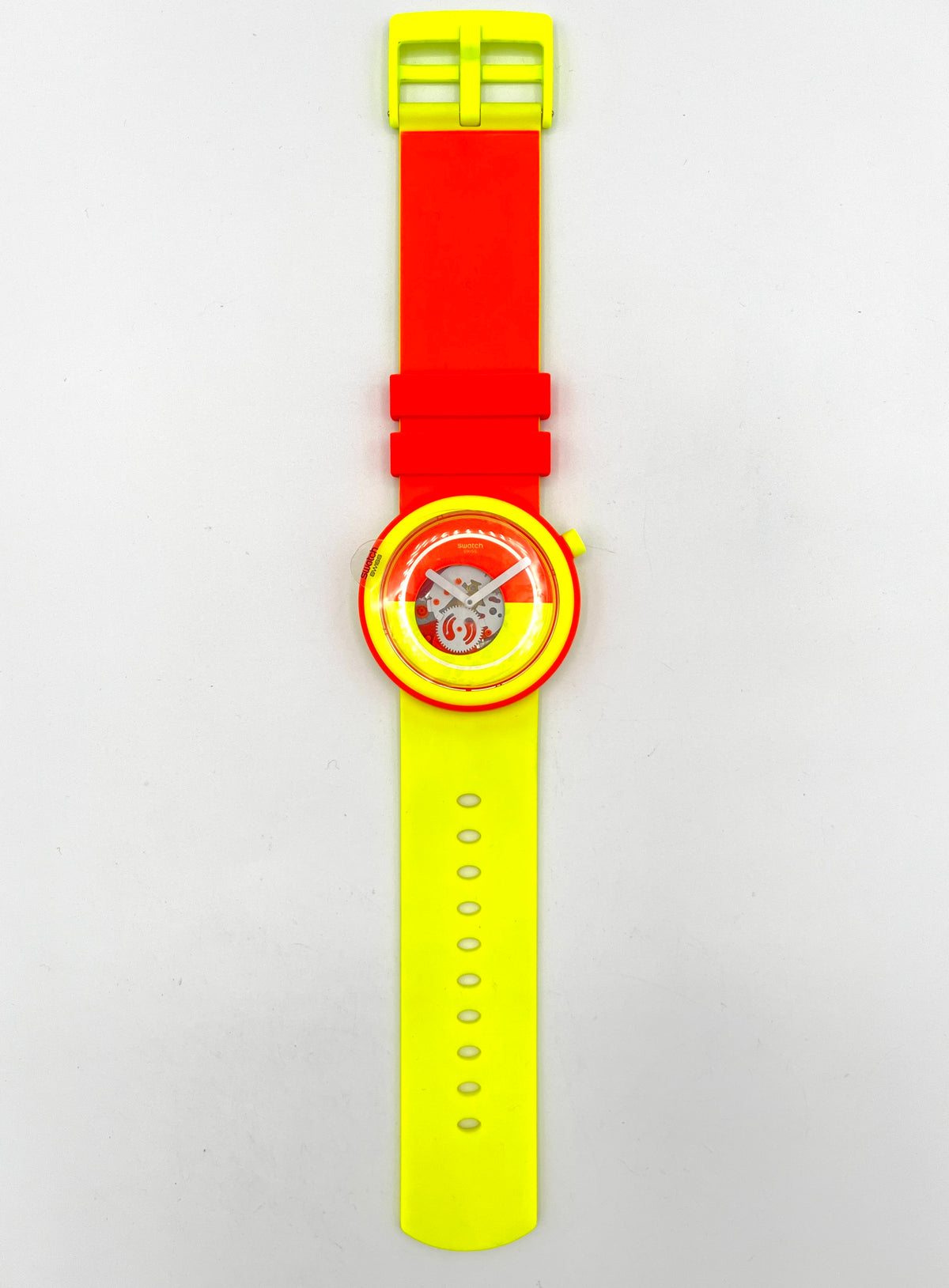 Nuevo Pop Swatch POPOVER PNO100 (2016)