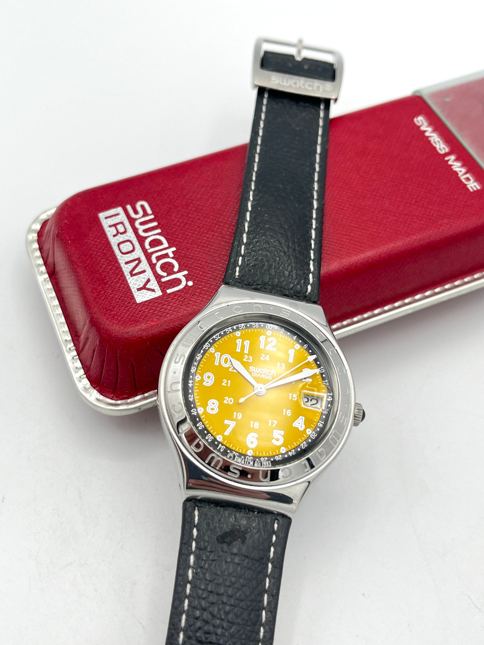 Swatch Irony Big HAPPY JOE YELLOW YGS409 (1997)