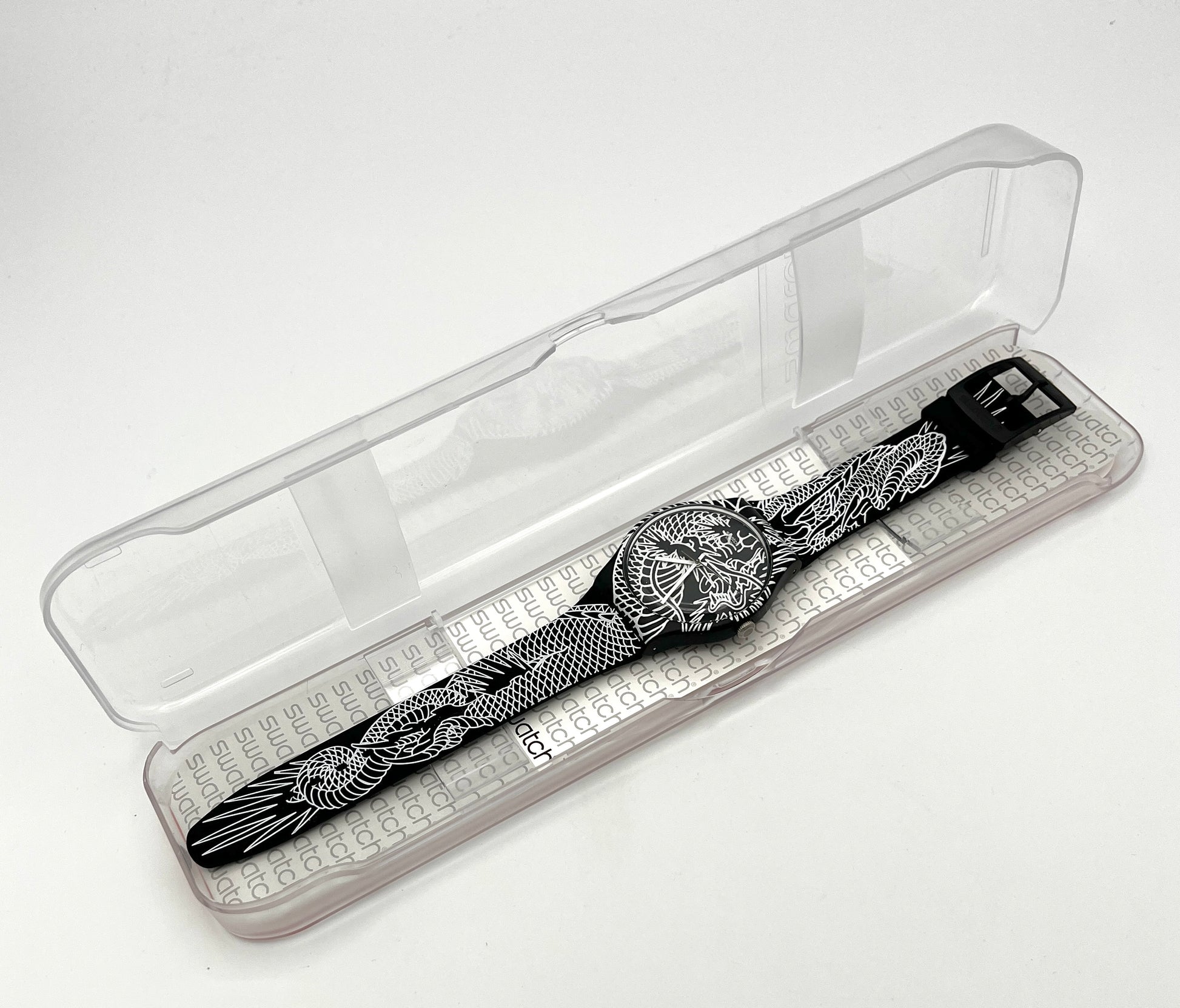Swatch New Gent DRACONEM SUOZ150 (2012)