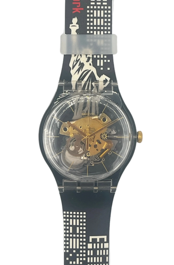 Swatch New Gent SXY GREETINGS FROM NEW YORK SUOK147-021 (2022)