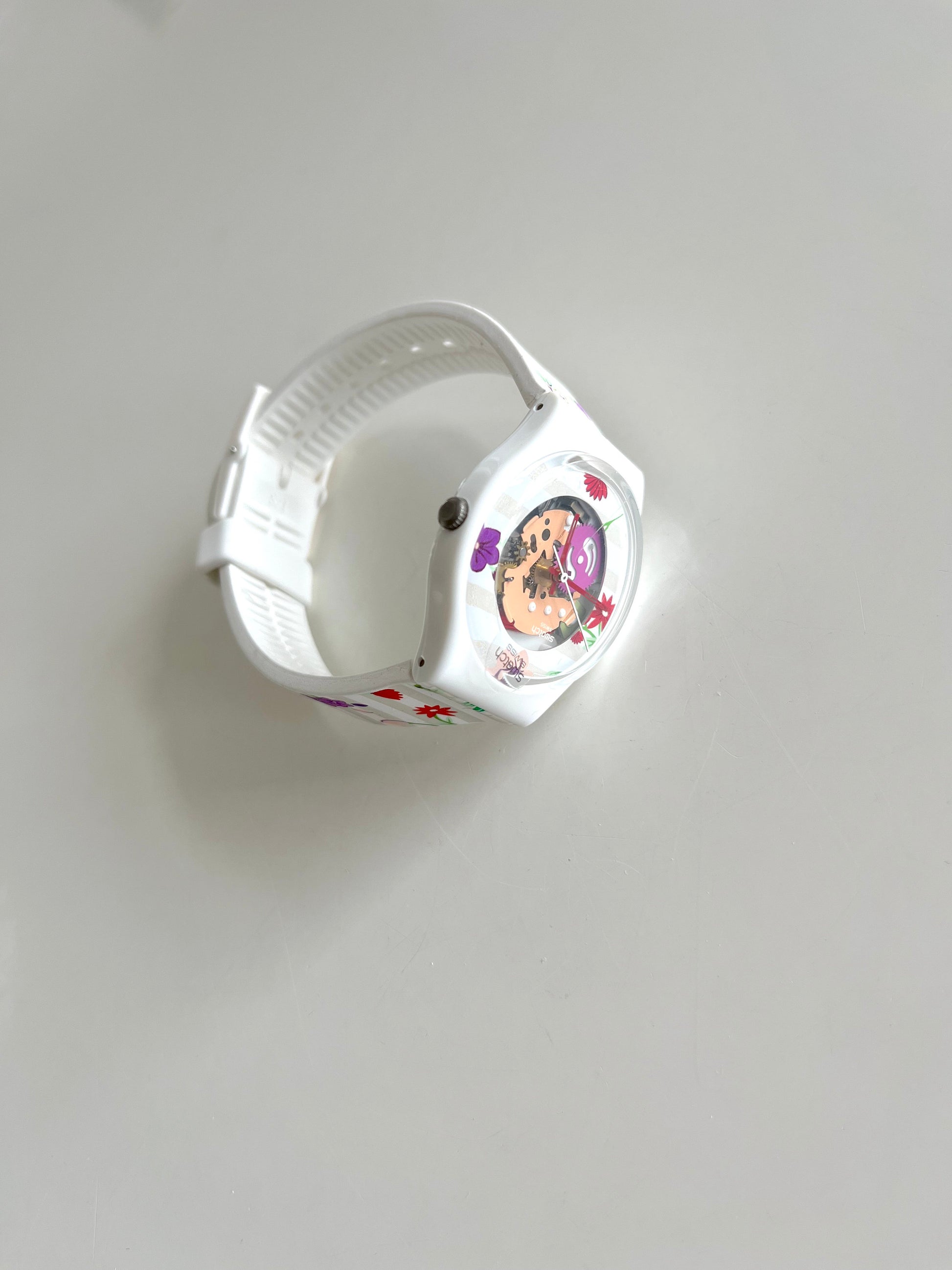 Swatch Gent BLOSSOMING LOVE Mother's Day special GZ290 (2014)