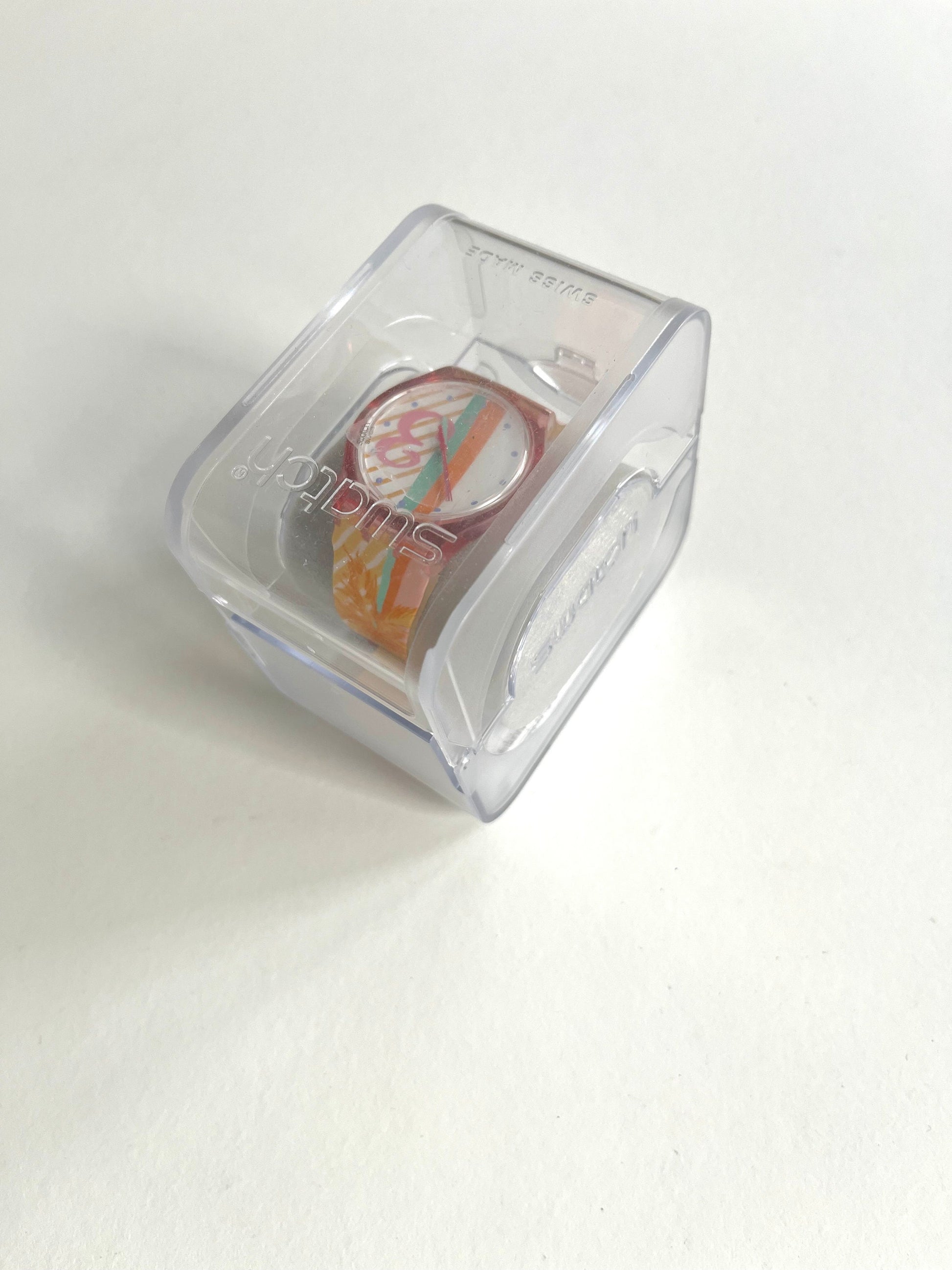 Swatch Jelly in Jelly LINE PALM SUJR100