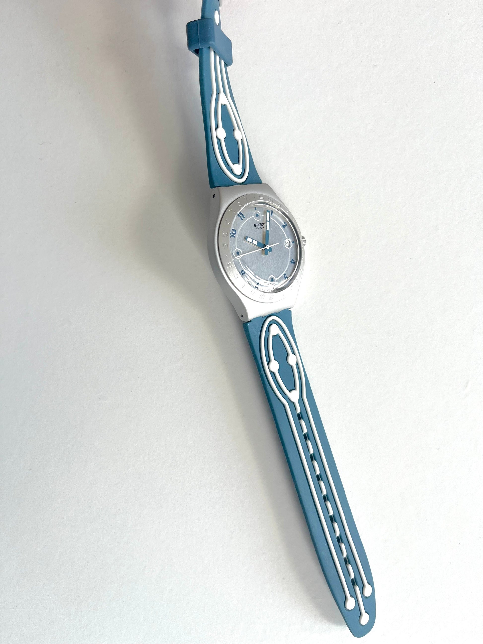 Swatch Irony Big ROUNDED SPHERE YGS4026 (2000)