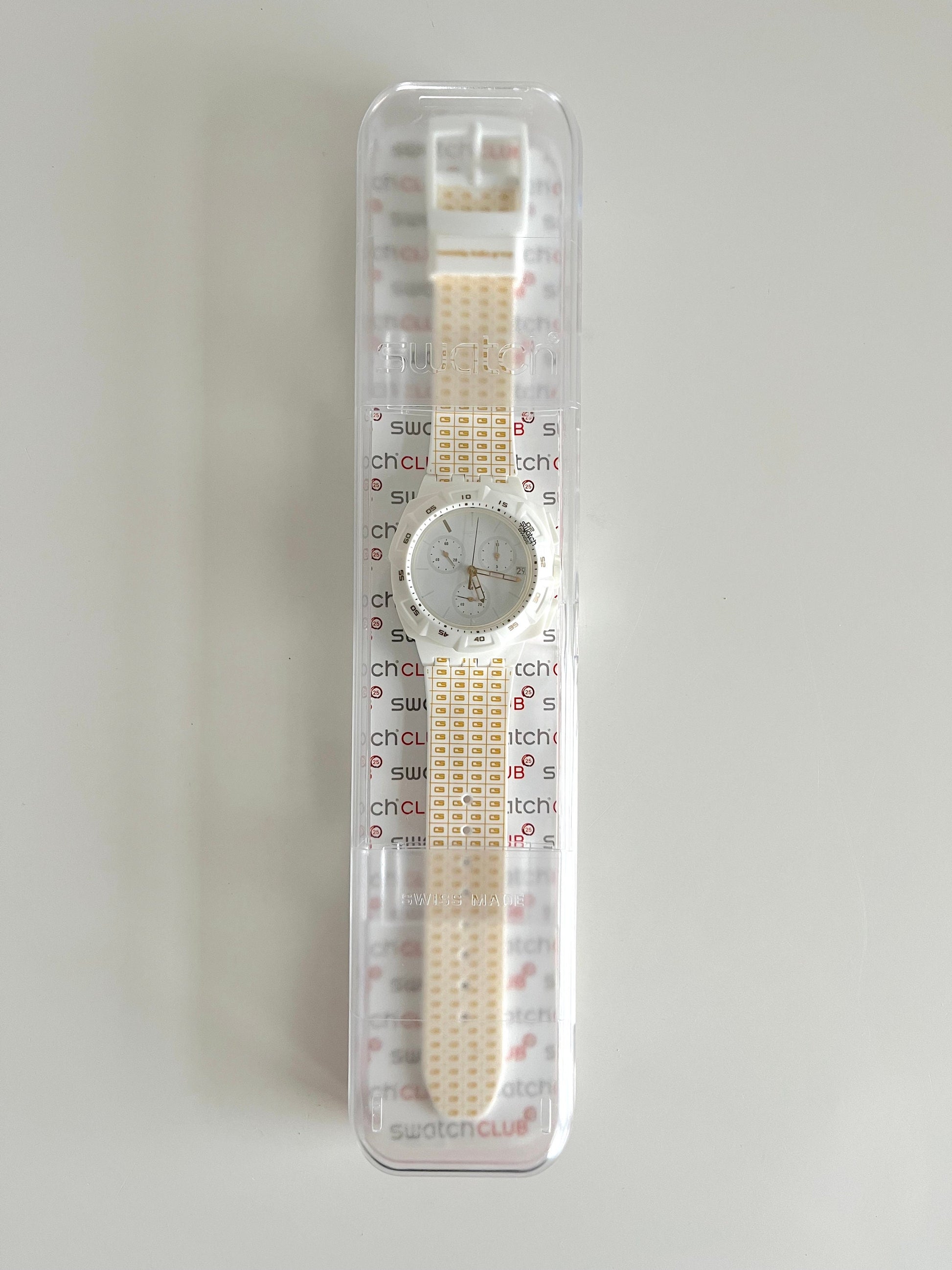 Swatch New Chrono 11TH HOUR SUIW413C (2011)