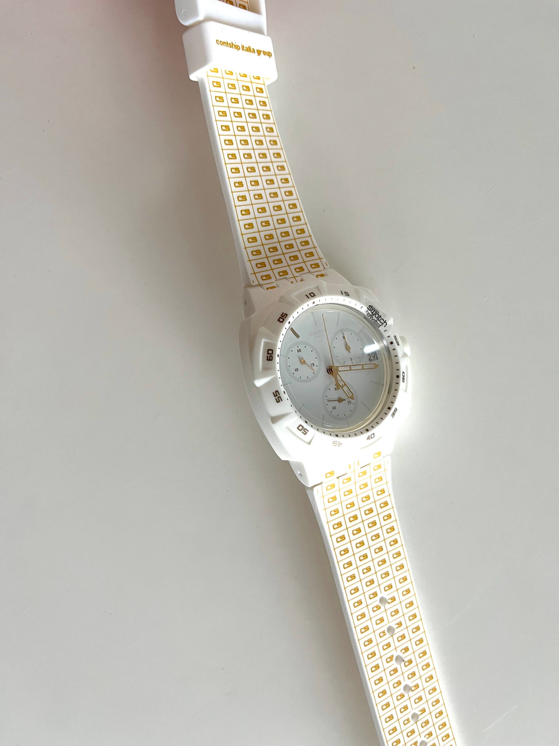 Swatch New Chrono 11TH HOUR SUIW413C (2011)